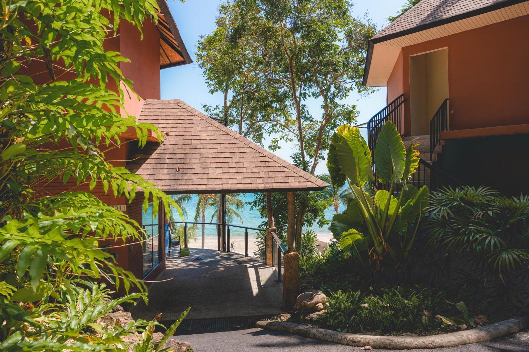 Beyond Krabi Hotel Клонг Муанг Бийч Екстериор снимка